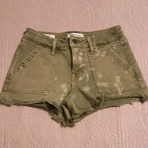 NWOT Green Bleached Vigoss Denim Shorts